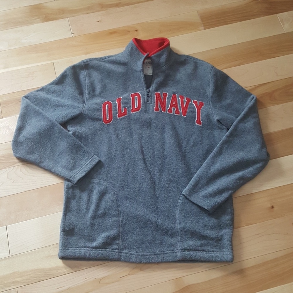 Boy's old navy sweater